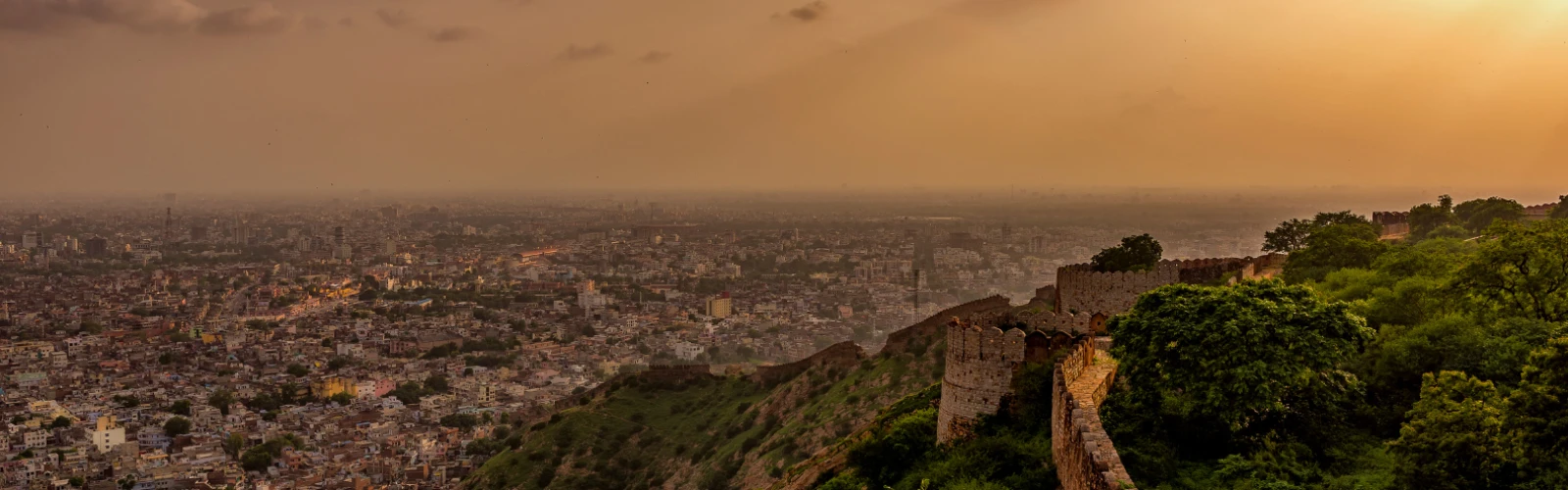 Exploring Jaipur in Style: A Guide to Luxury Travel in Rajasthan