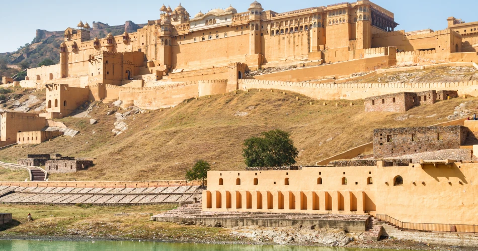 Exploring Jaipur in Style: A Guide to Luxury Travel in Rajasthan
