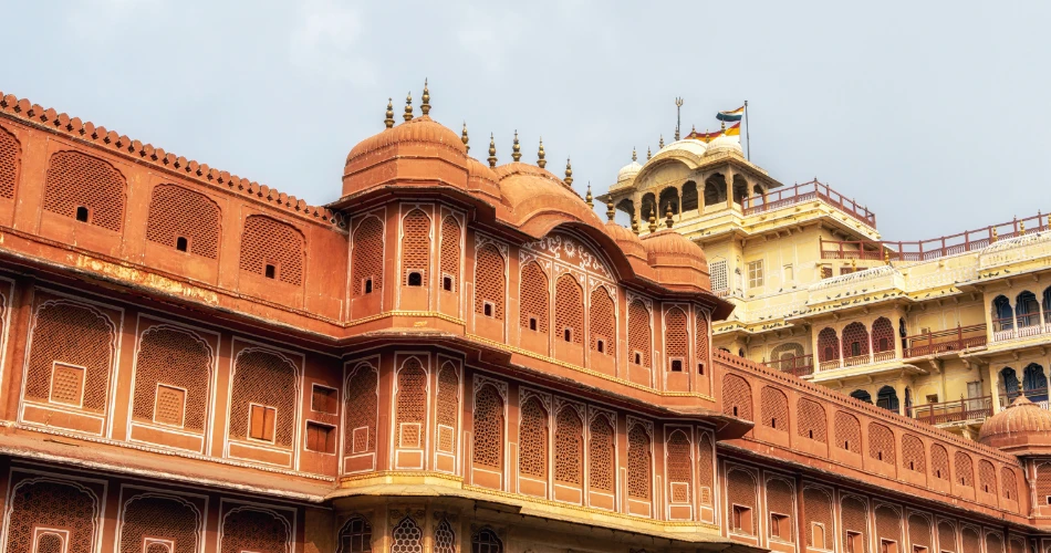 Exploring Jaipur in Style: A Guide to Luxury Travel in Rajasthan