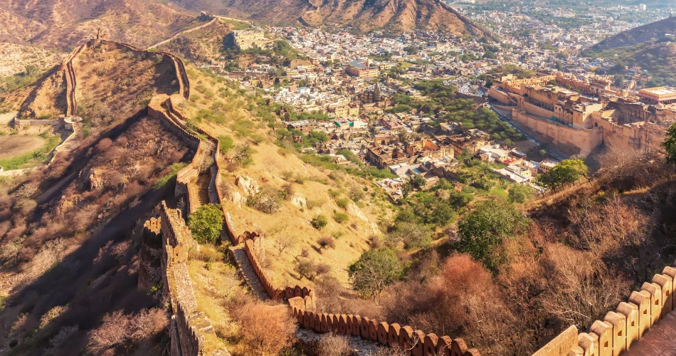 Exploring Jaipur in Style: A Guide to Luxury Travel in Rajasthan